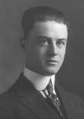 1915